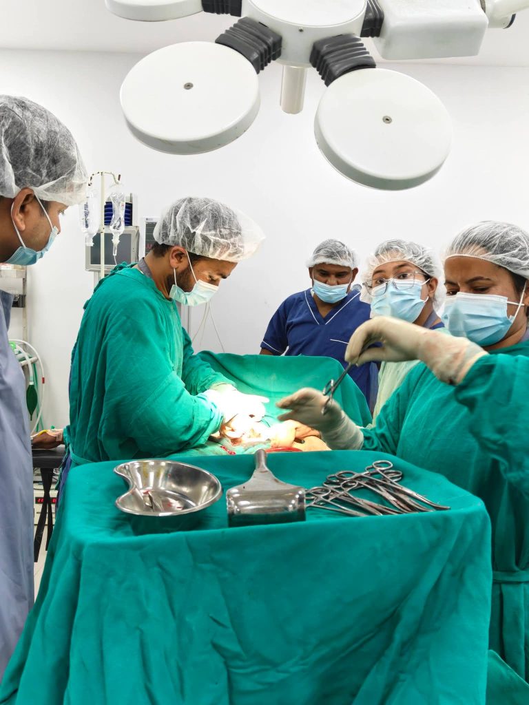 ब्लड बैंक अभावबीच कालिकोट अस्पतालमा सफल शल्यक्रिया