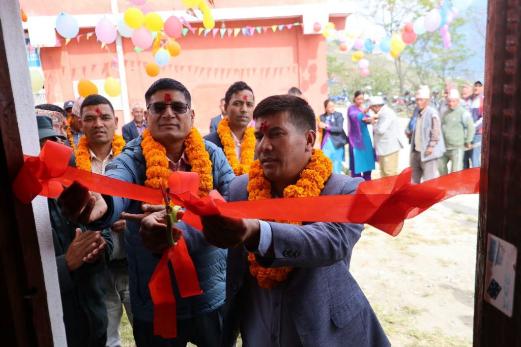 रास्कोटमै मालपोत र नापी सेवा सुरु, नगर प्रमुख शाहीद्वारा उद्घाटन